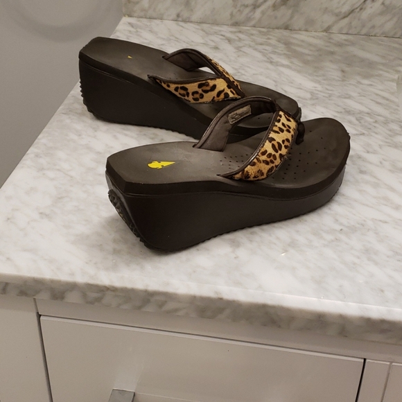 DONATED - Picture 3 of 4